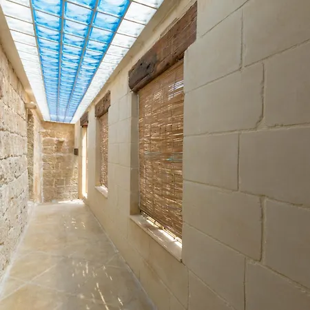 Tal Fenka * Tarxien
